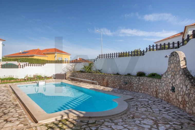 Moradia T3 para Venda em Alenquer (Santo Estêvão e Triana) Foto 42