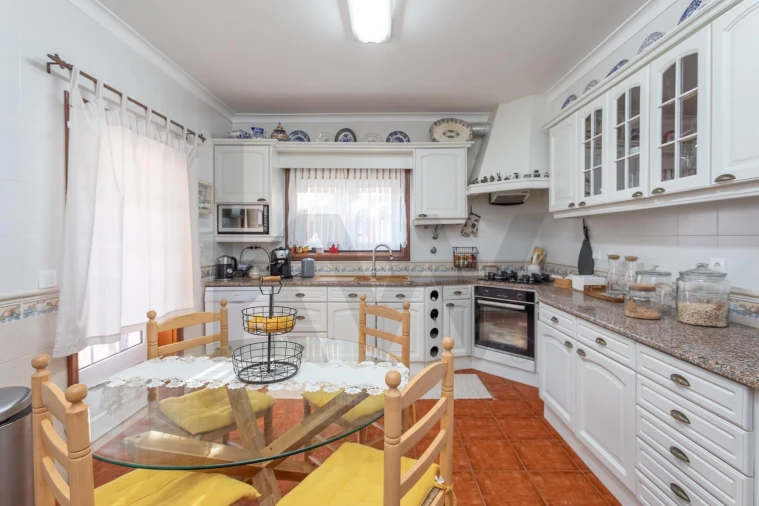 Moradia T3 para Venda em Alenquer (Santo Estêvão e Triana) Foto 10