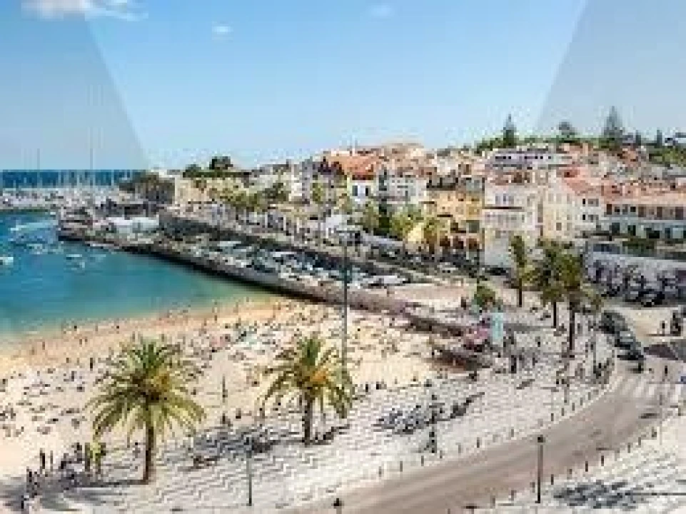 Moradia T4 para Venda em Cascais e Estoril Foto 27