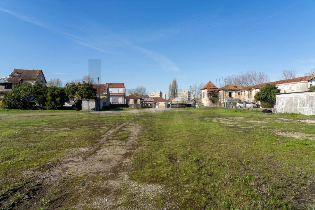 Terreno para Venda em Ramalde Foto 45