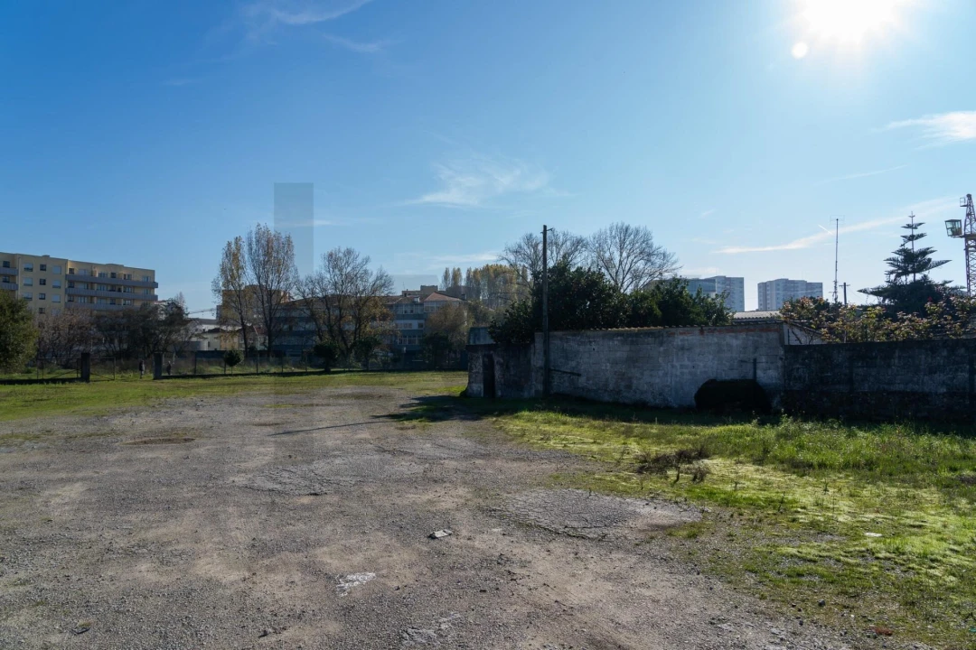 Terreno para Venda em Ramalde Foto 41