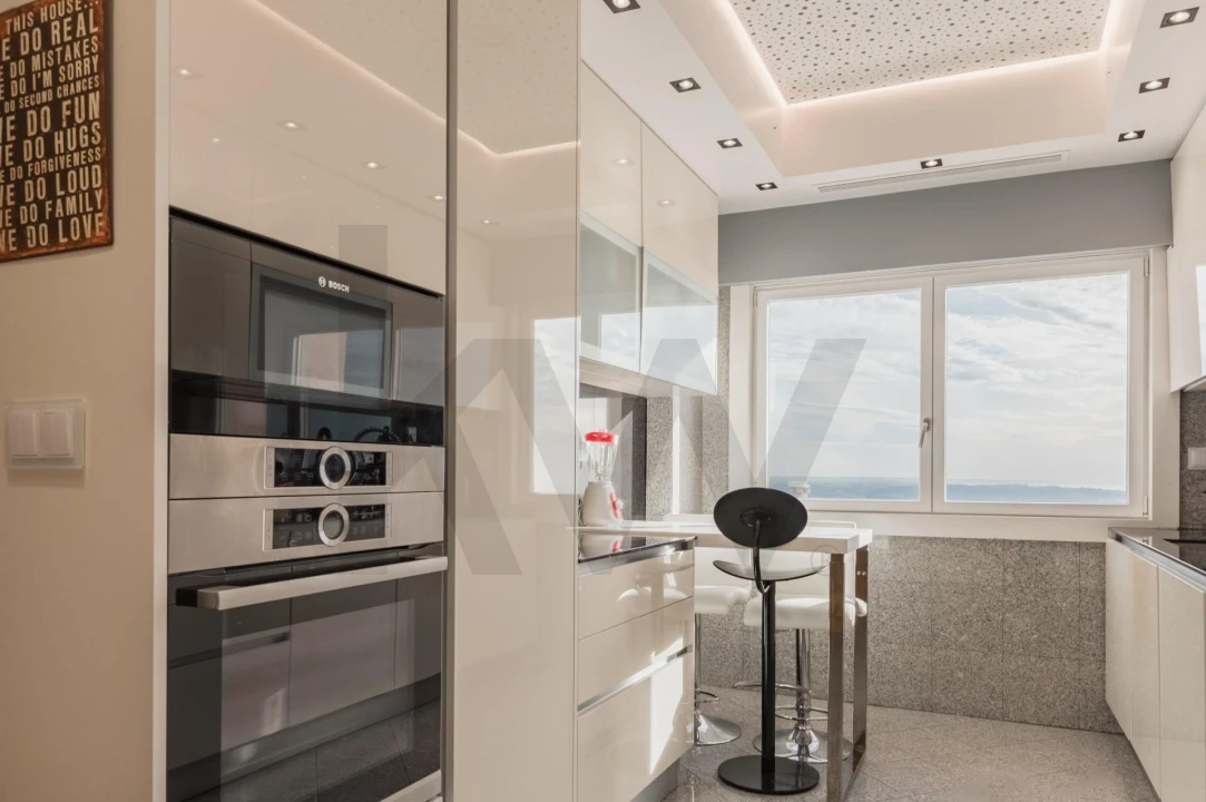 Apartamento T3 para Arrendamento em Águas Livres Foto 14