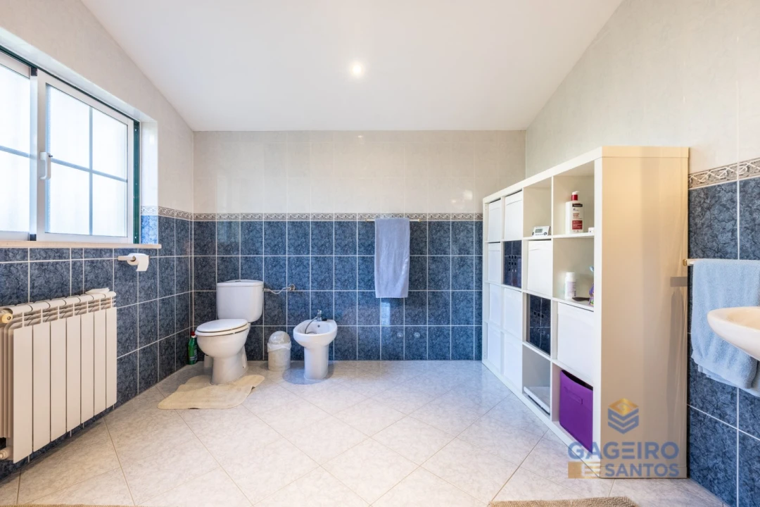 Moradia T5 para Venda em São Martinho do Porto Foto 21