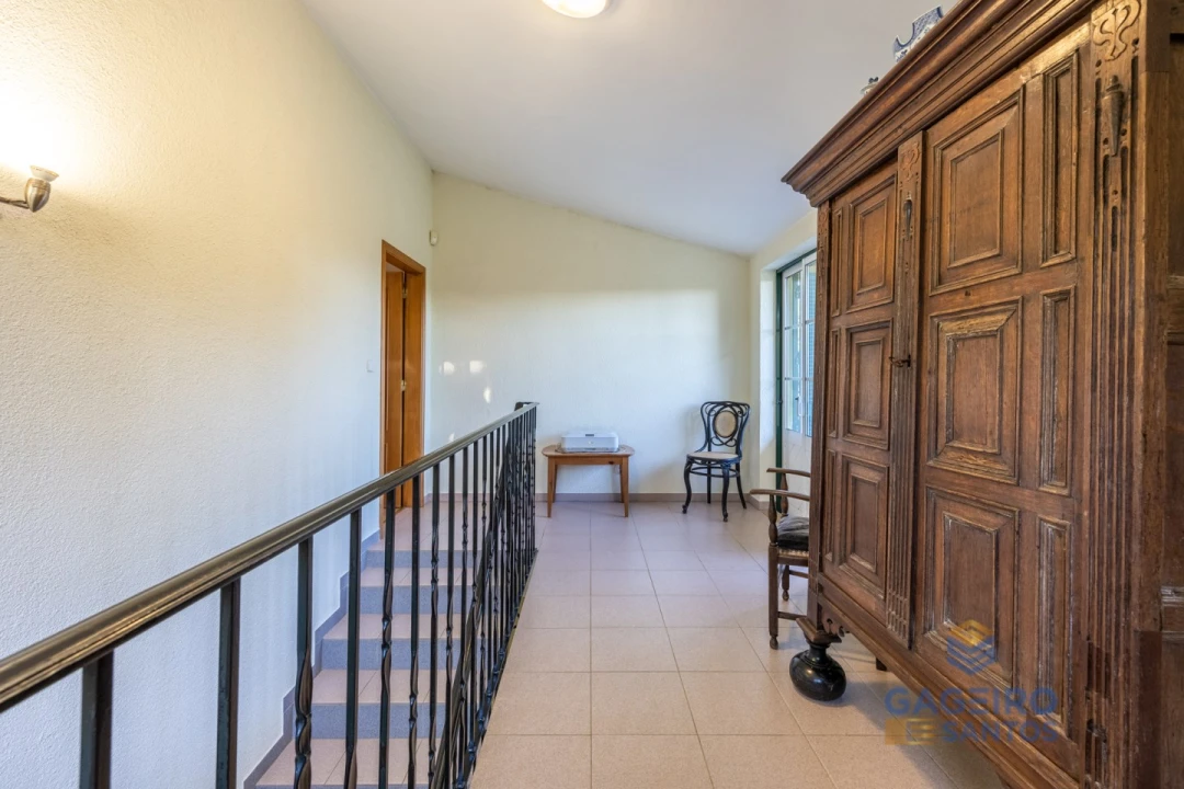 Moradia T5 para Venda em São Martinho do Porto Foto 24