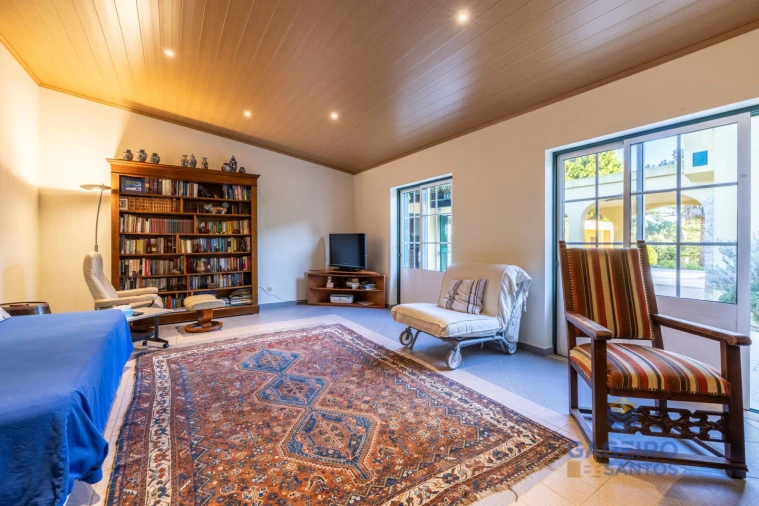 Moradia T5 para Venda em São Martinho do Porto Foto 15