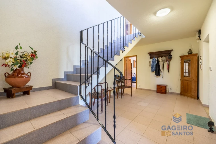 Moradia T5 para Venda em São Martinho do Porto Foto 18