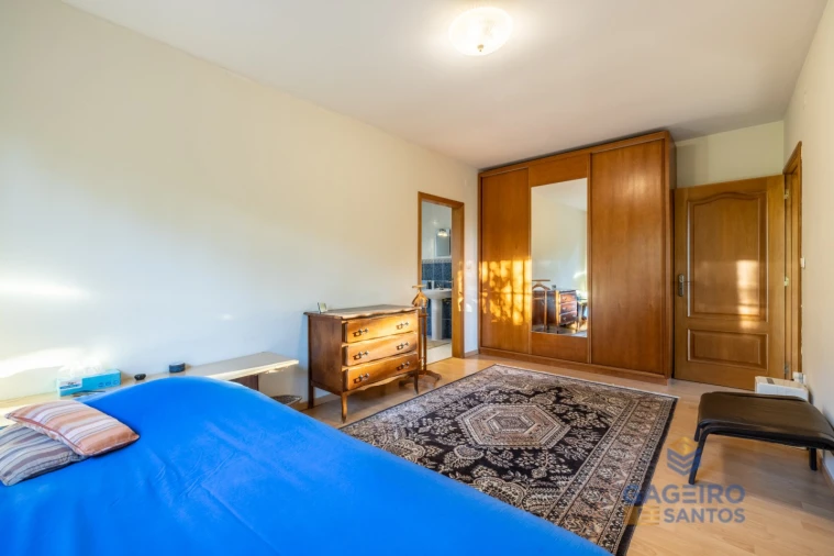 Moradia T5 para Venda em São Martinho do Porto Foto 20