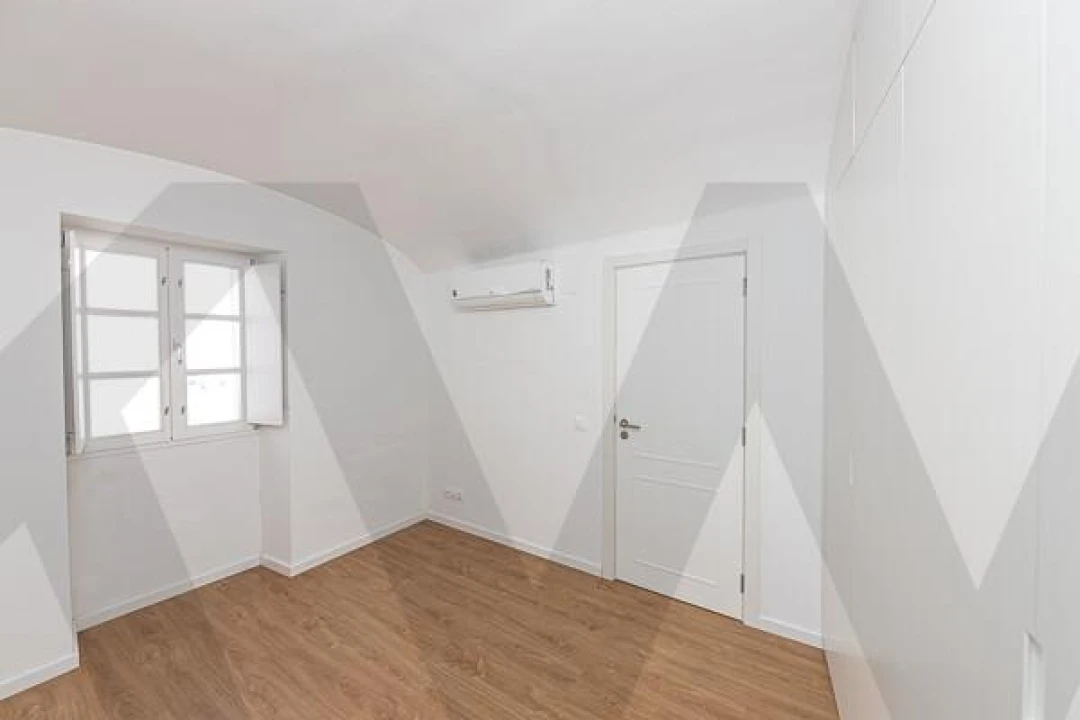 Apartamento T3 para Arrendamento em Évora (São Mamede, Sé, São Pedro e Santo Antão) Foto 11