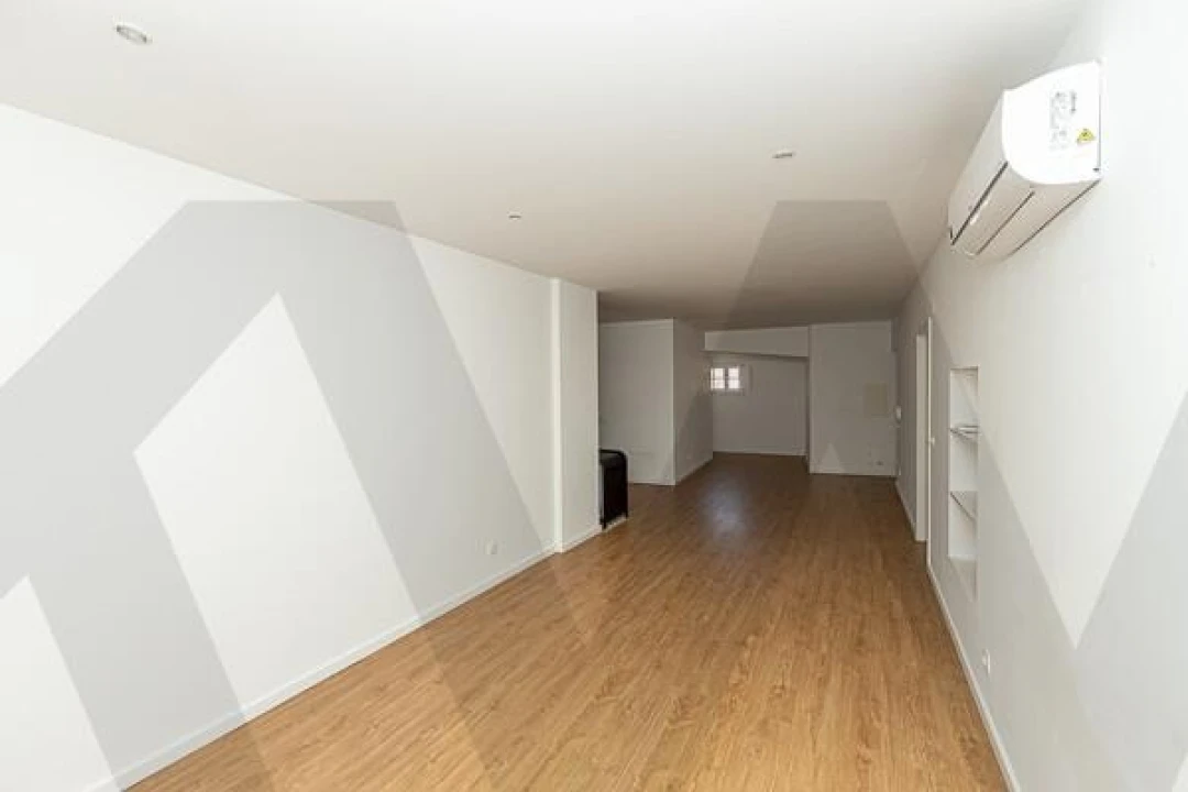 Apartamento T3 para Arrendamento em Évora (São Mamede, Sé, São Pedro e Santo Antão) Foto 7