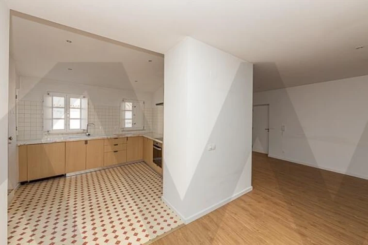 Apartamento T3 para Arrendamento em Évora (São Mamede, Sé, São Pedro e Santo Antão) Foto 4
