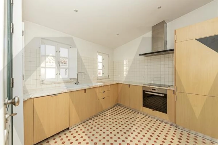 Apartamento T3 para Arrendamento em Évora (São Mamede, Sé, São Pedro e Santo Antão) Foto 2