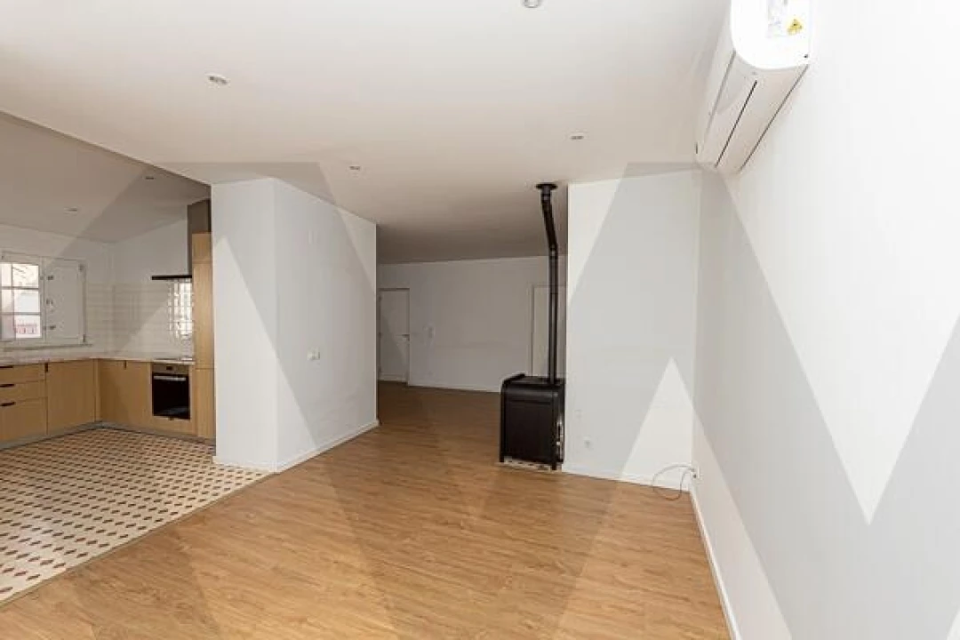 Apartamento T3 para Arrendamento em Évora (São Mamede, Sé, São Pedro e Santo Antão) Foto 5