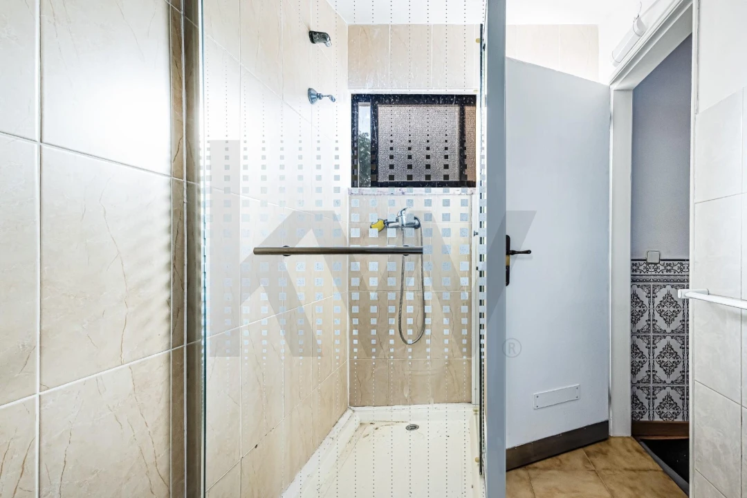 Moradia T5 para Venda em Portimão Foto 31