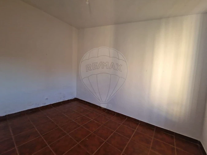 Terreno para Venda em São Domingos de Rana Foto 9