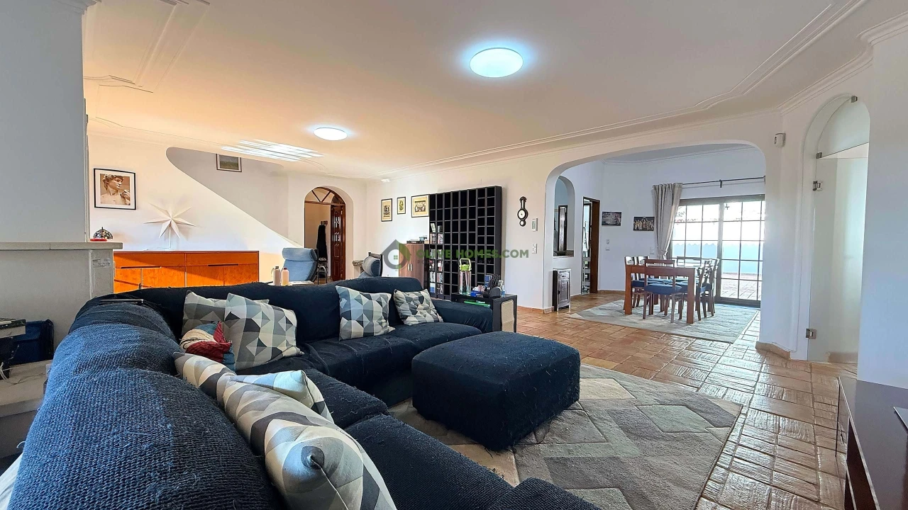 Moradia T5 para Venda em Loule (São Clemente) Foto 3