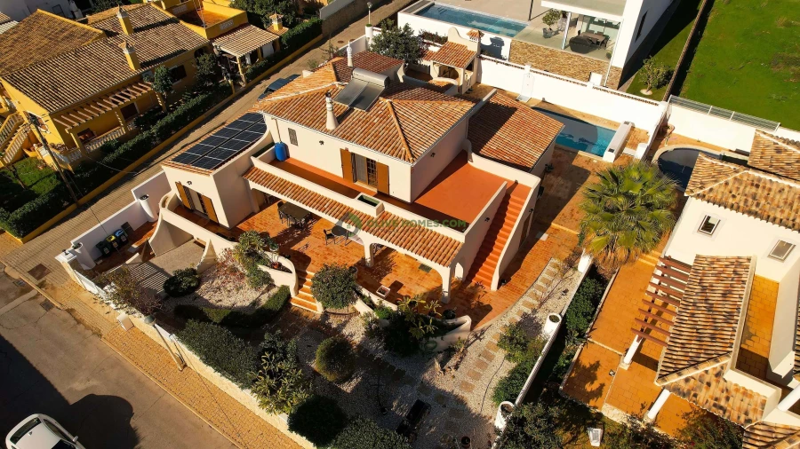 Moradia T5 para Venda em Loule (São Clemente) Foto 10