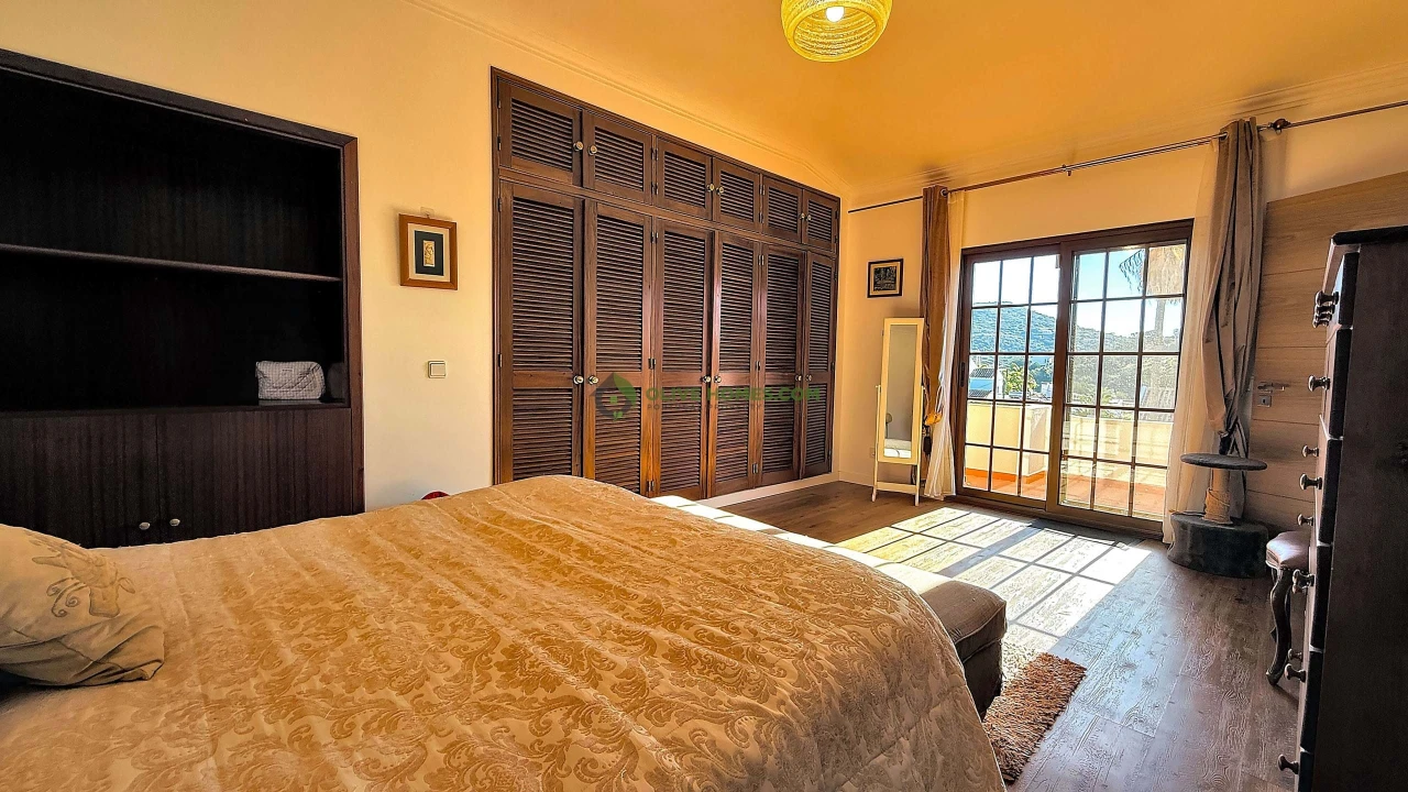 Moradia T5 para Venda em Loule (São Clemente) Foto 53