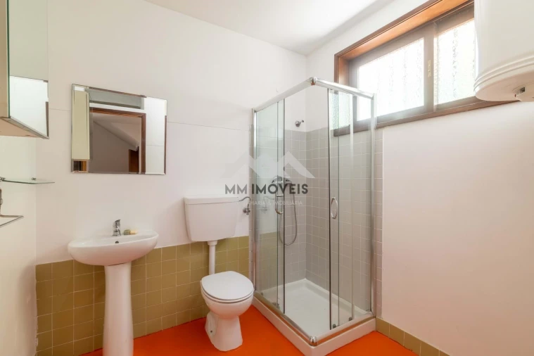 Escritório para Arrendamento em Lordelo do Ouro e Massarelos Foto 53