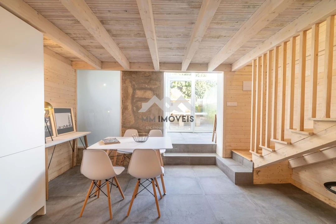 Moradia T1 para Venda em Campanhã Foto 4