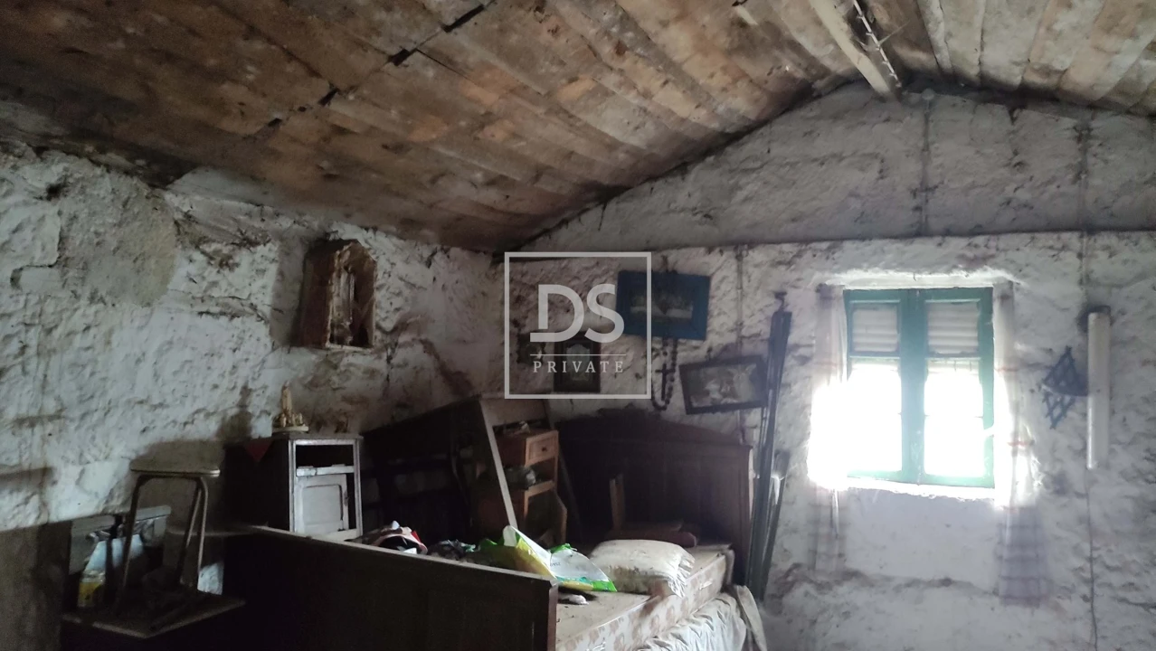 Terreno para Venda em Santa Cruz do Douro e São Tomé de Covelas Foto 9