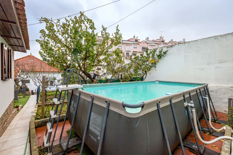 Moradia T2 para Venda em Ramada e Caneças Foto 22