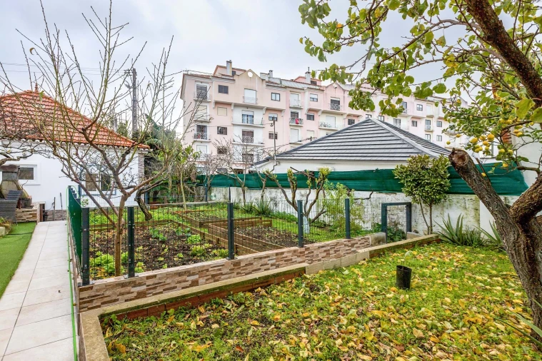 Moradia T2 para Venda em Ramada e Caneças Foto 20