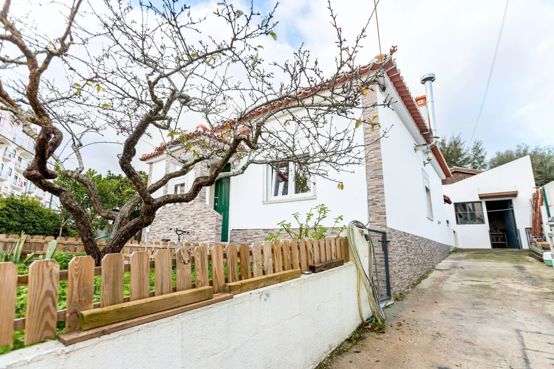 Moradia T2 para Venda em Ramada e Caneças Foto 15