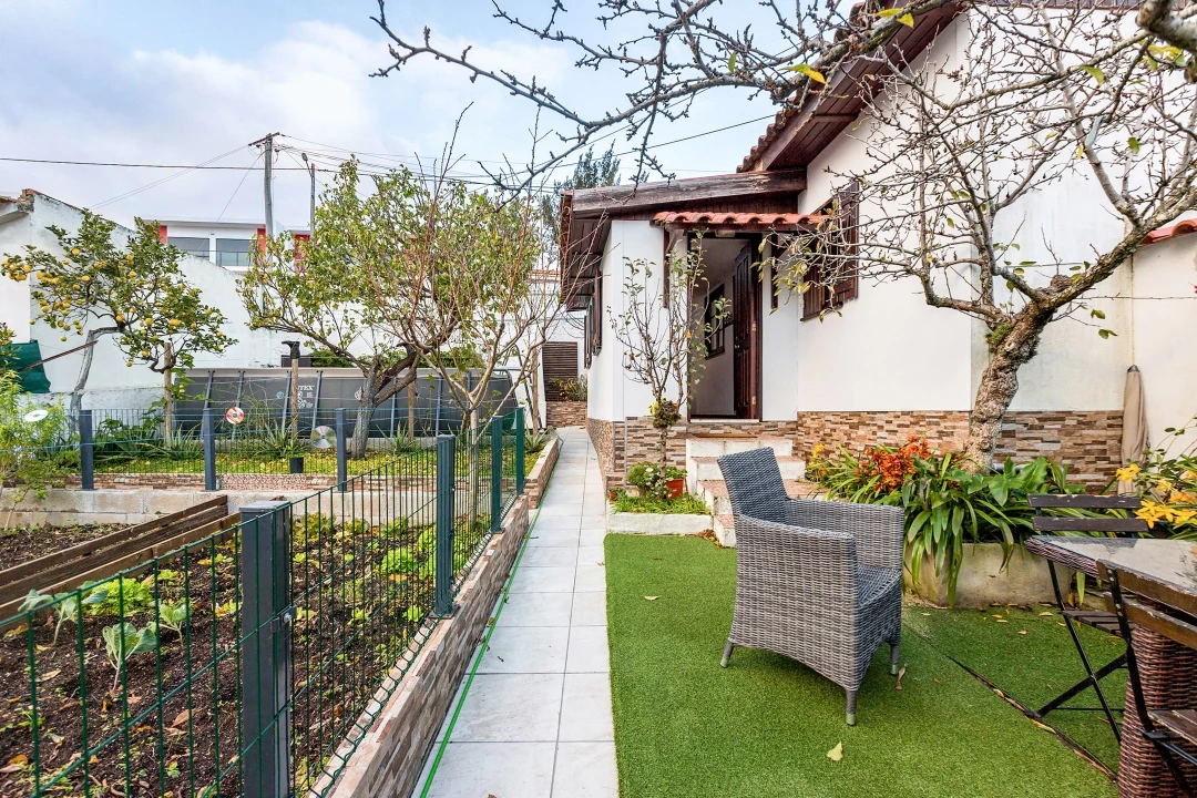 Moradia T2 para Venda em Ramada e Caneças Foto 19