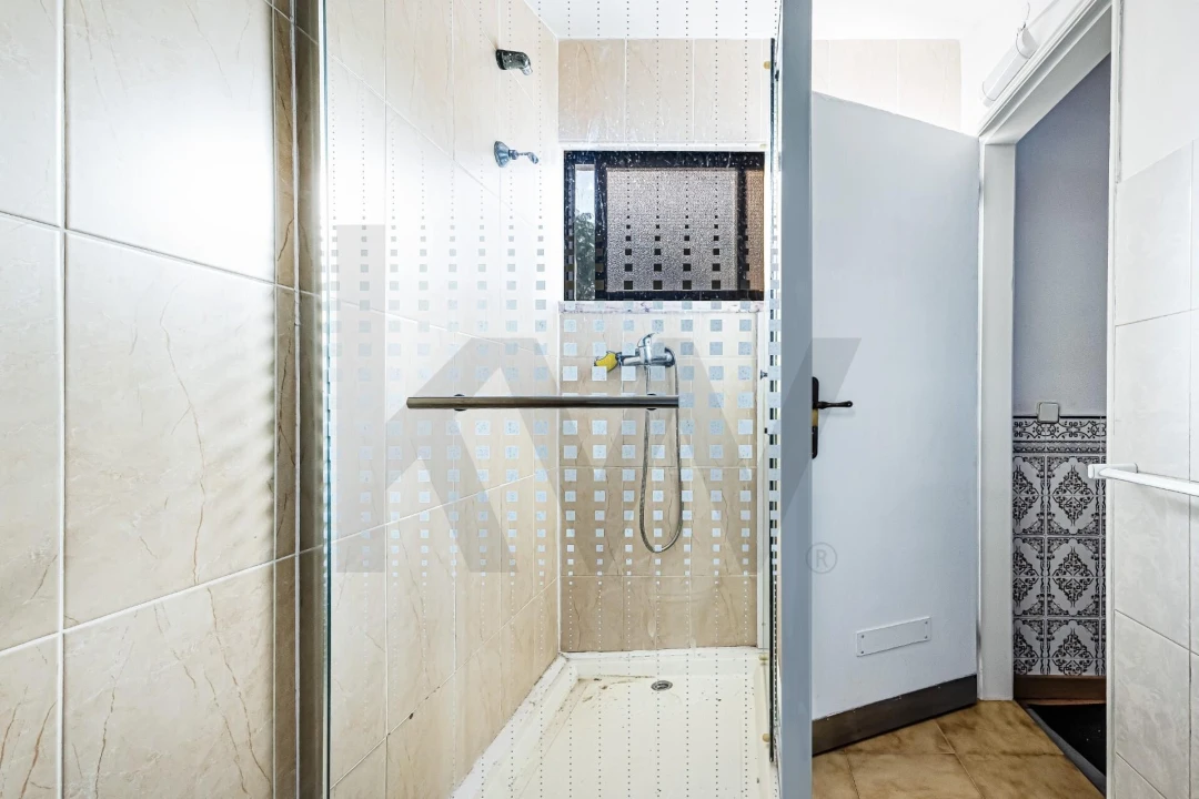 Moradia T5 para Venda em Portimão Foto 31