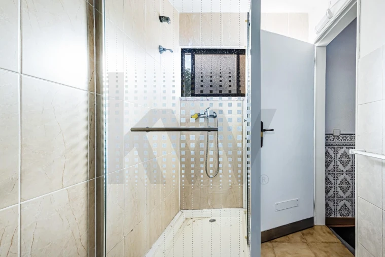 Moradia T5 para Venda em Portimão Foto 31