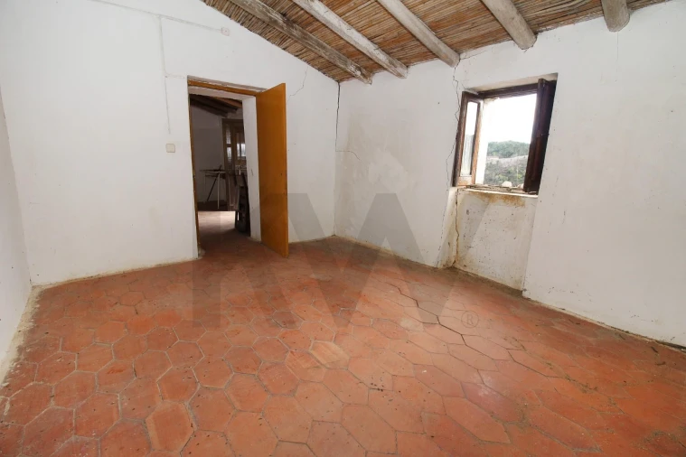 Moradia T4 para Venda em São Marcos da Serra Foto 13