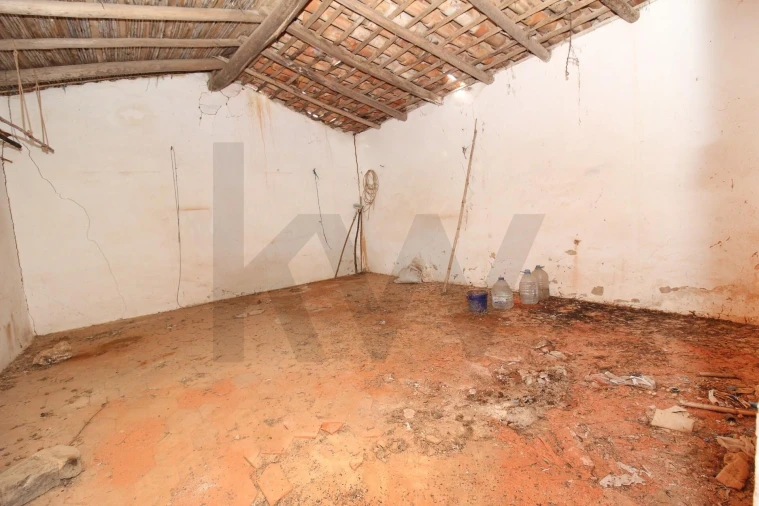 Moradia T4 para Venda em São Marcos da Serra Foto 14