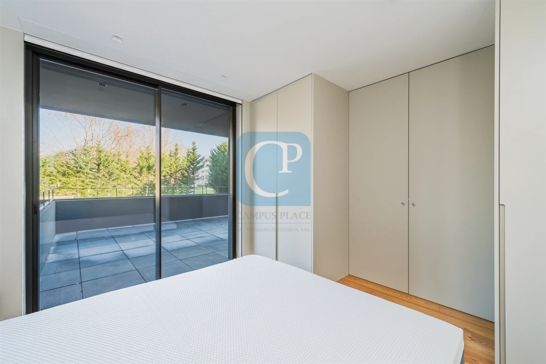 Apartamento T1 para Arrendamento em São Mamede de Infesta e Senhora da Hora Foto 18