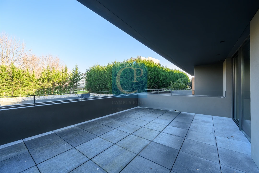 Apartamento T1 para Arrendamento em São Mamede de Infesta e Senhora da Hora Foto 12