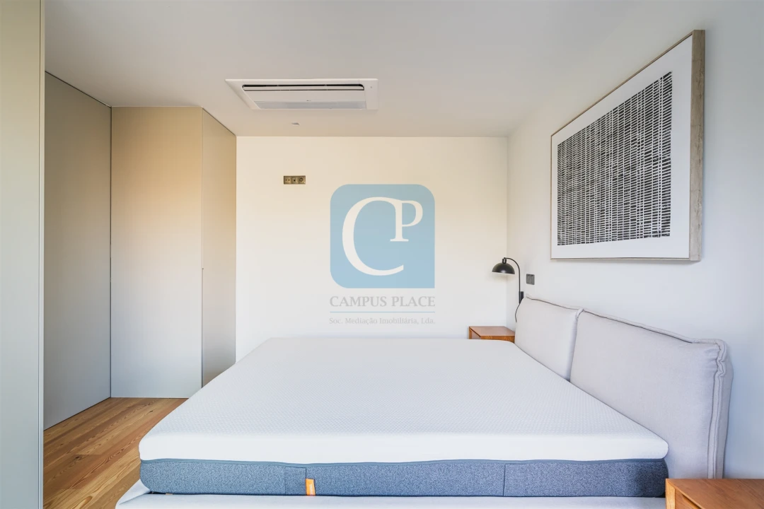 Apartamento T1 para Arrendamento em São Mamede de Infesta e Senhora da Hora Foto 16