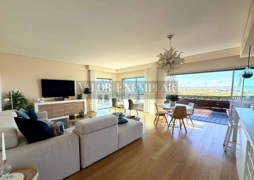 Apartamento T4 para Venda em Alcochete Foto 10