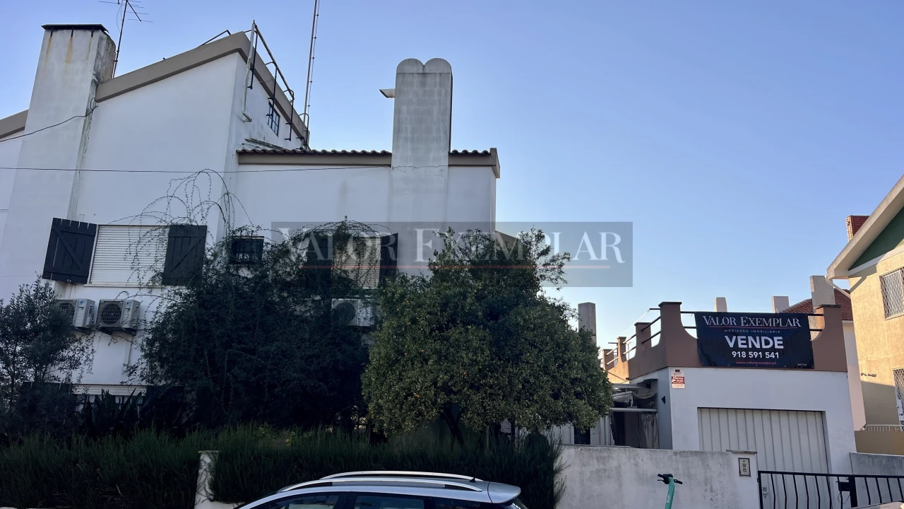 Moradia T4 para Venda em Montijo e Afonsoeiro Foto 5