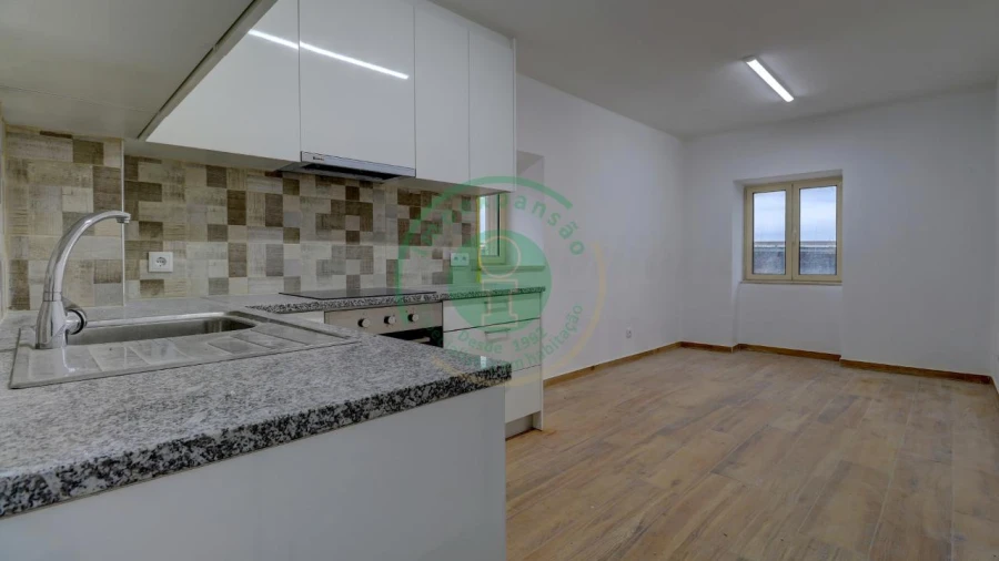 Moradia T2 para Arrendamento em Vila Verde Foto 4