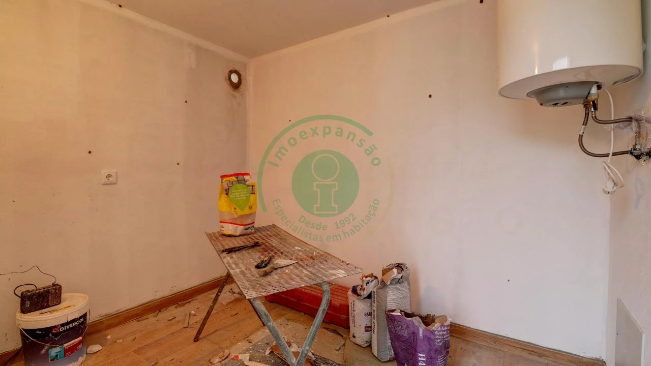 Moradia T2 para Arrendamento em Vila Verde Foto 17