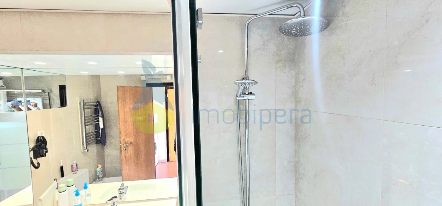 Apartamento T1 para Venda em Albufeira e Olhos de Água Foto 24