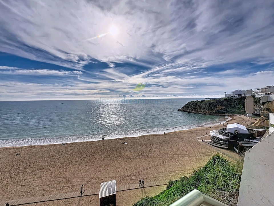 Moradia T2 para Venda em Albufeira e Olhos de Água Foto 22