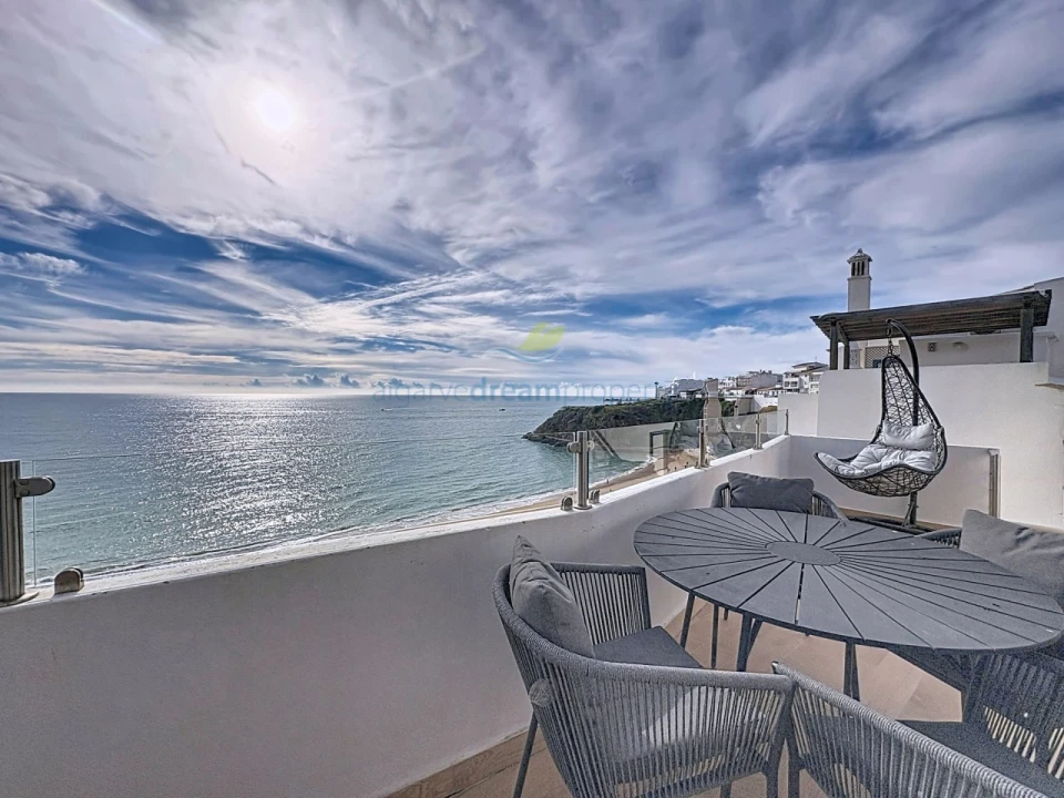 Moradia T2 para Venda em Albufeira e Olhos de Água Foto 26