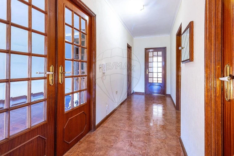 Apartamento T3 para Venda em Gondomar (São Cosme), Valbom e Jovim Foto 3