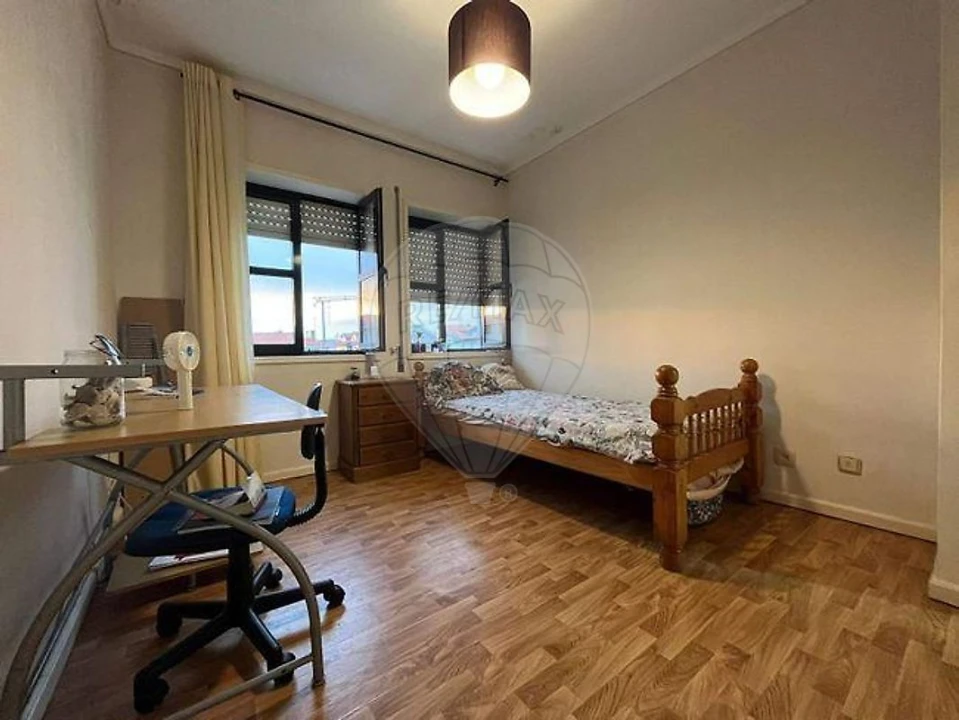 Apartamento T2 para Arrendamento em Glória e Vera Cruz Foto 6