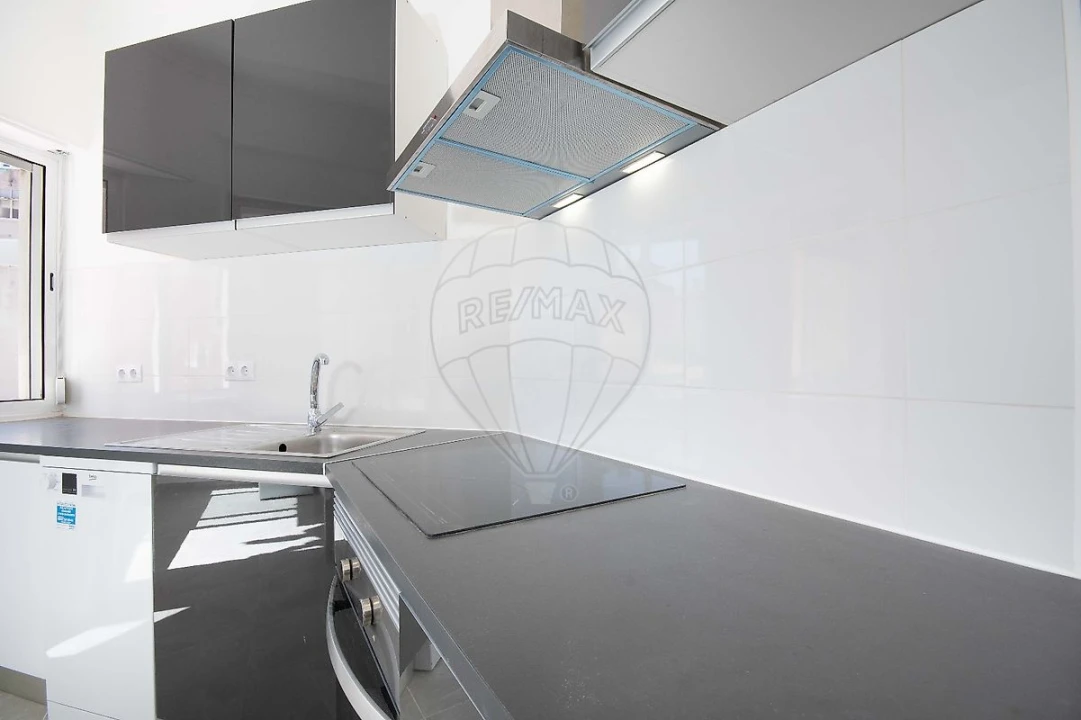 Apartamento T2 para Venda em Cacém e São Marcos Foto 9