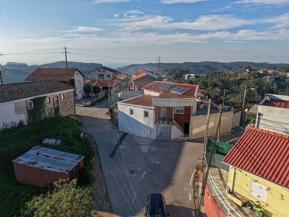 Apartamento T1 para Arrendamento em Eiras e São Paulo de Frades Foto 16