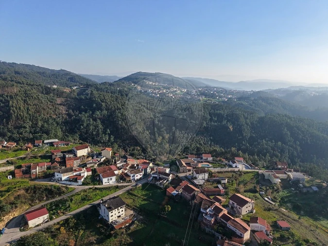 Apartamento T1 para Arrendamento em Eiras e São Paulo de Frades Foto 18