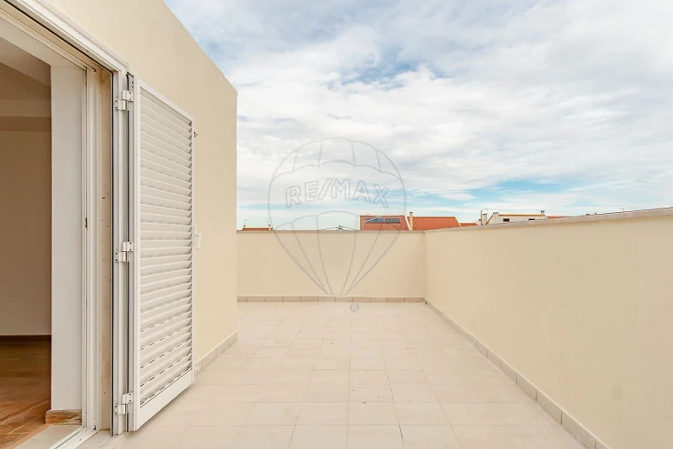 Apartamento T2 para Venda em São Francisco Foto 18