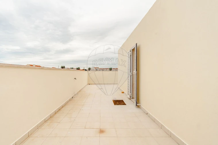 Apartamento T2 para Venda em São Francisco Foto 19