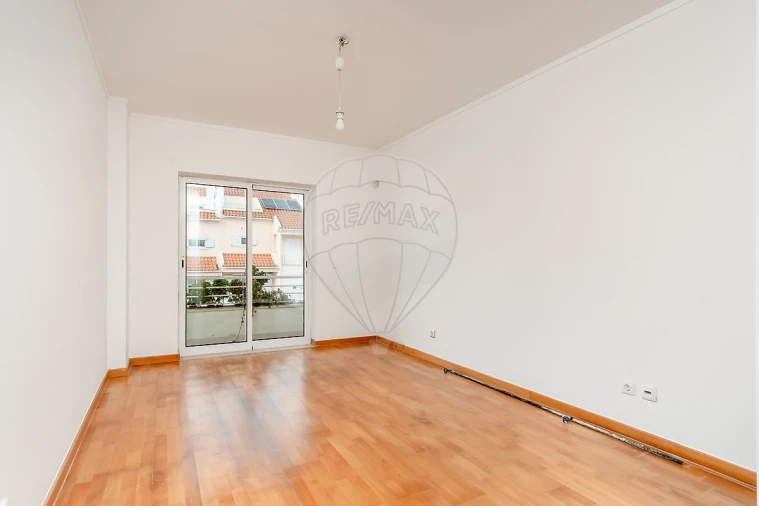 Apartamento T2 para Venda em São Francisco Foto 4